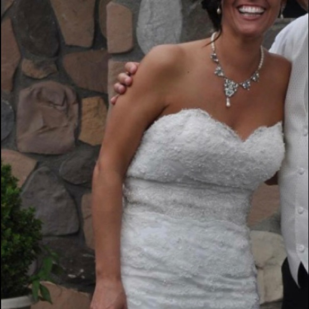 Wedding dress